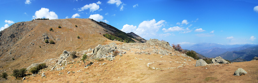 Monte Pianu Maggiore et aire de battage de Bocca Caldane
